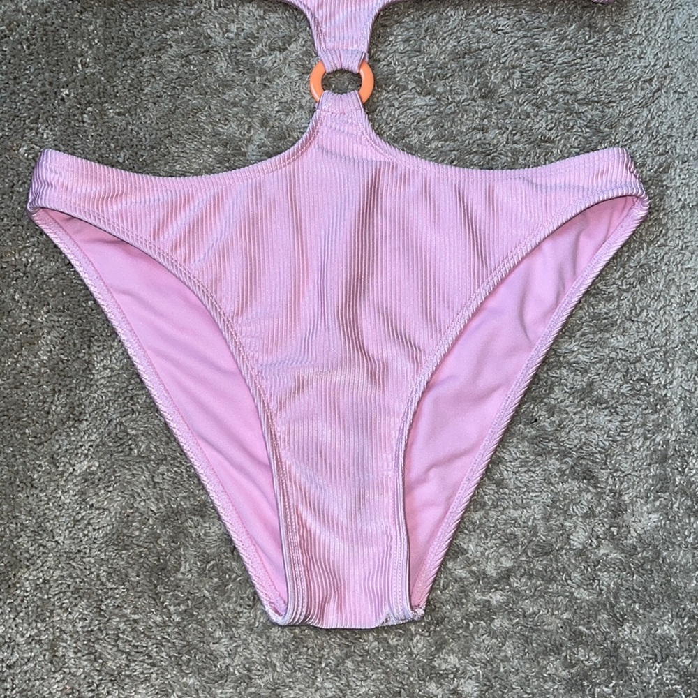 Pink Ribbed One-Piece Monokini Swimsuit - Picture 4 of 8